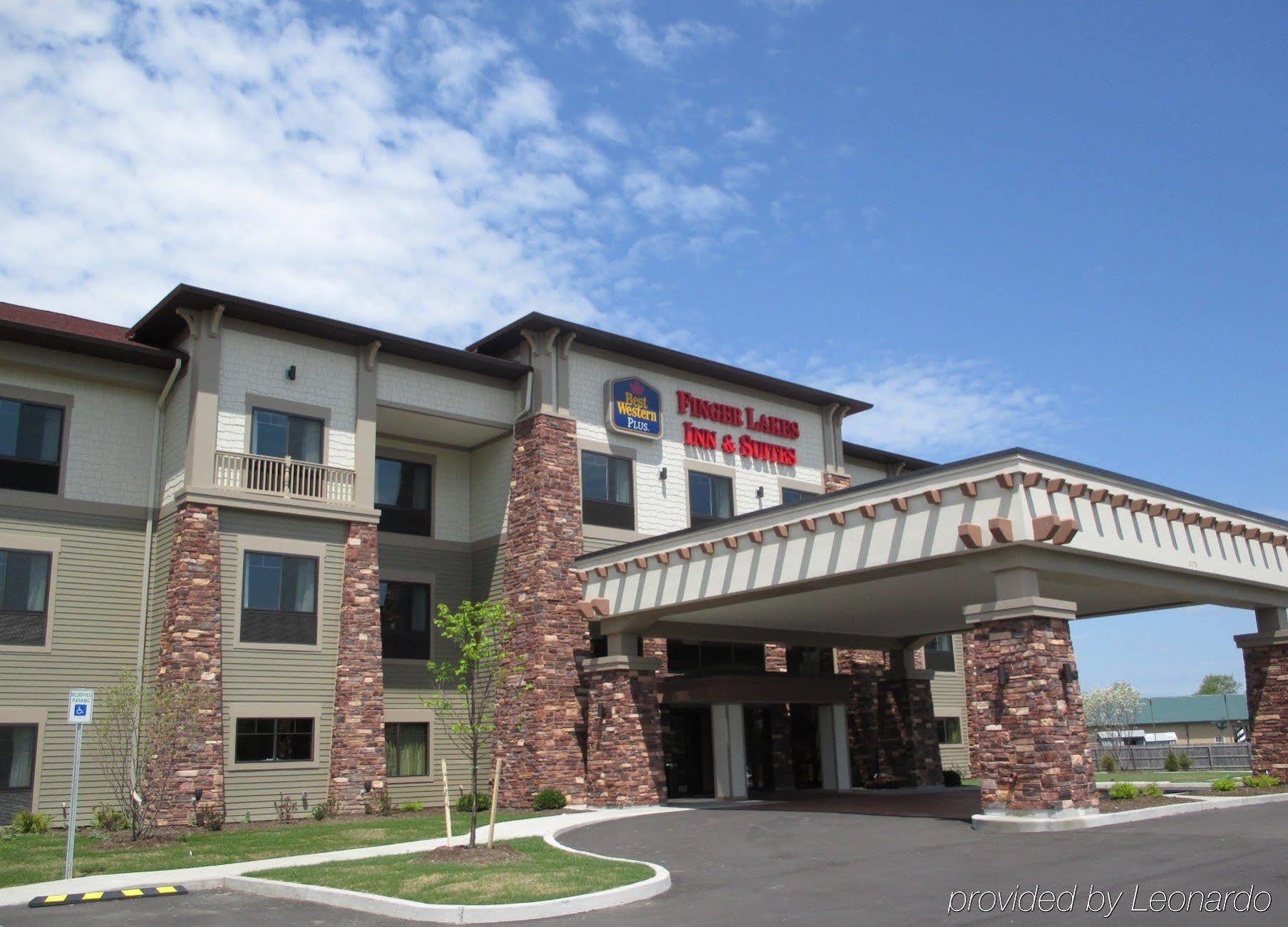 Best Western Plus Finger Lakes Inn & Suites Cortland Exterior photo