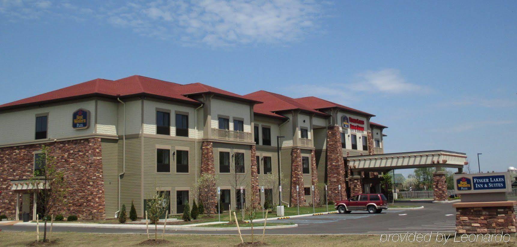 Best Western Plus Finger Lakes Inn & Suites Cortland Exterior photo